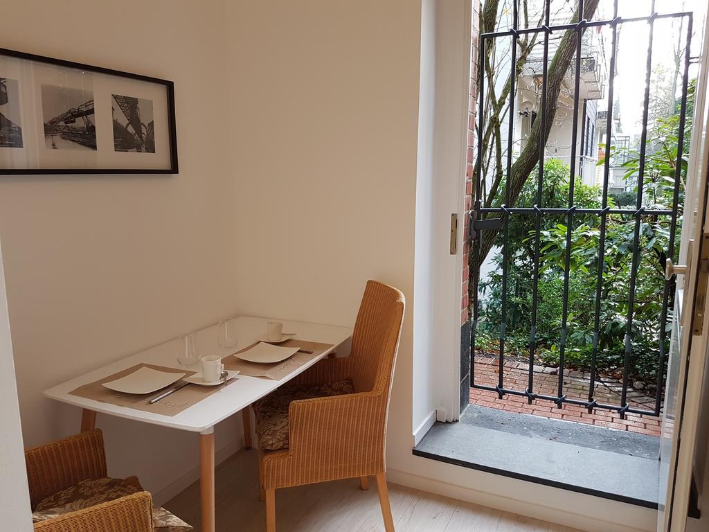 Business Apartment Briller Viertel Wuppertal Bagian luar foto