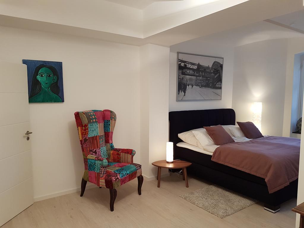 Business Apartment Briller Viertel Wuppertal Bagian luar foto